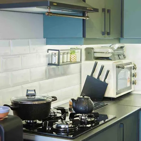 Modern And Close To Center *